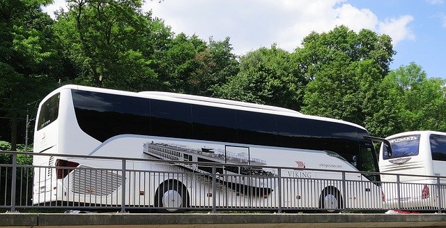 Transfer from Beauvais to Disneyland
