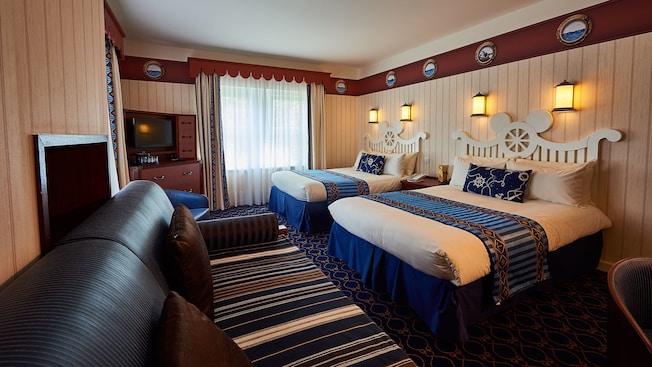 Orly Airport to Newport Bay Club Hotel