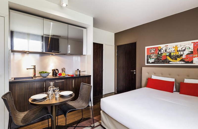 Gare du Nord to Hipark by Adagio Serris-Val d'Europe