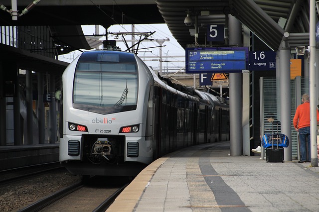 Orly Airport To CDG Airport