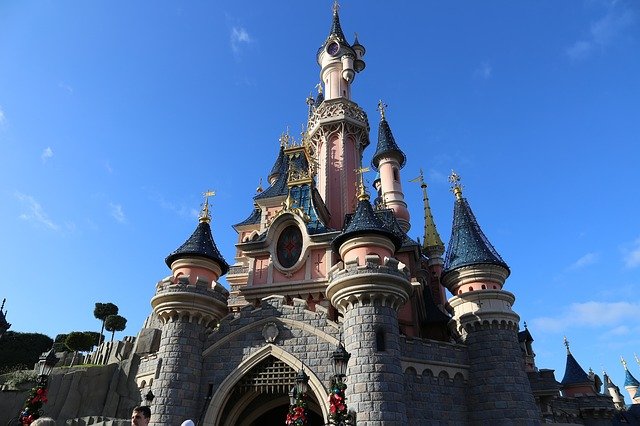 How To Get From Beauvais to Disneyland Paris