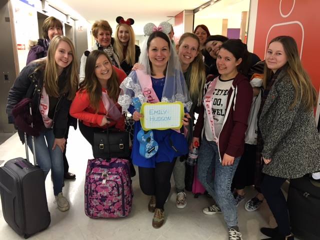 Taxi from Charles de Gaulle to Dream Castle Hotel