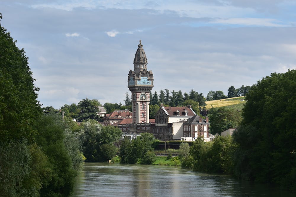Charles de Gaulle to Epernay